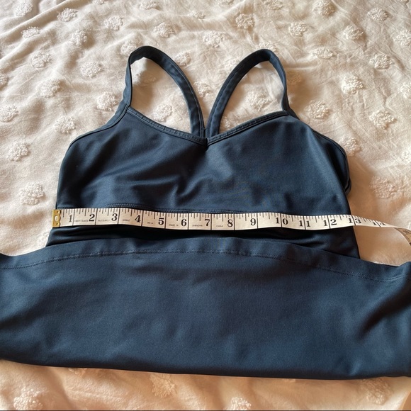 Alo tank top - Picture 13 of 15